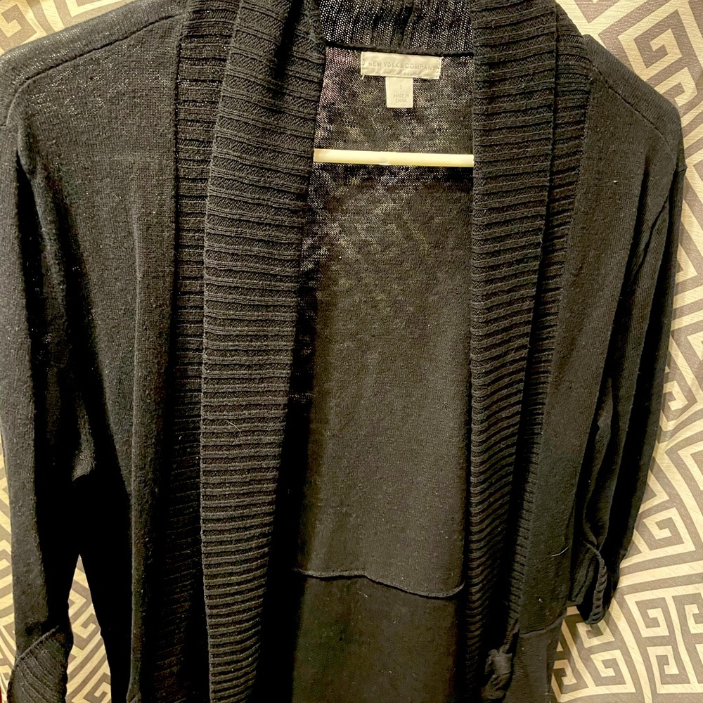 New York & Company black, short sleeve cuffed, tie - sweater